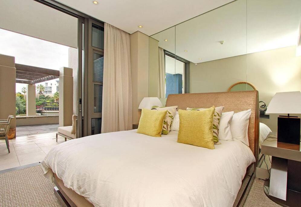 Luxury Villa In V&A Waterfront เคปทาวน์ ภายนอก รูปภาพ